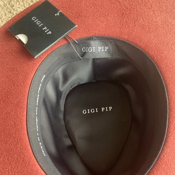 New w/ Tags Gigi Pip Dakota Triangle Crown Hat - Rusty Red - 59 M/L - Picture 6 of 11